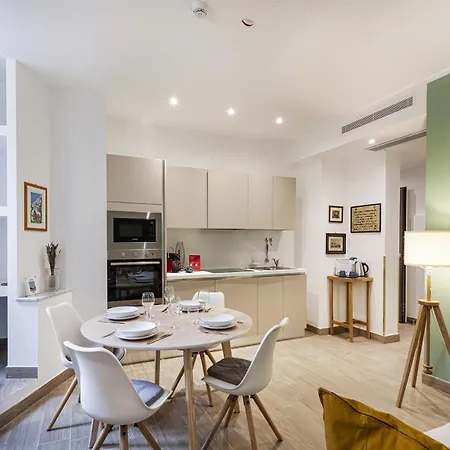 Apartment Brignole De Ferrari Refined By Wonderful Italy Genua